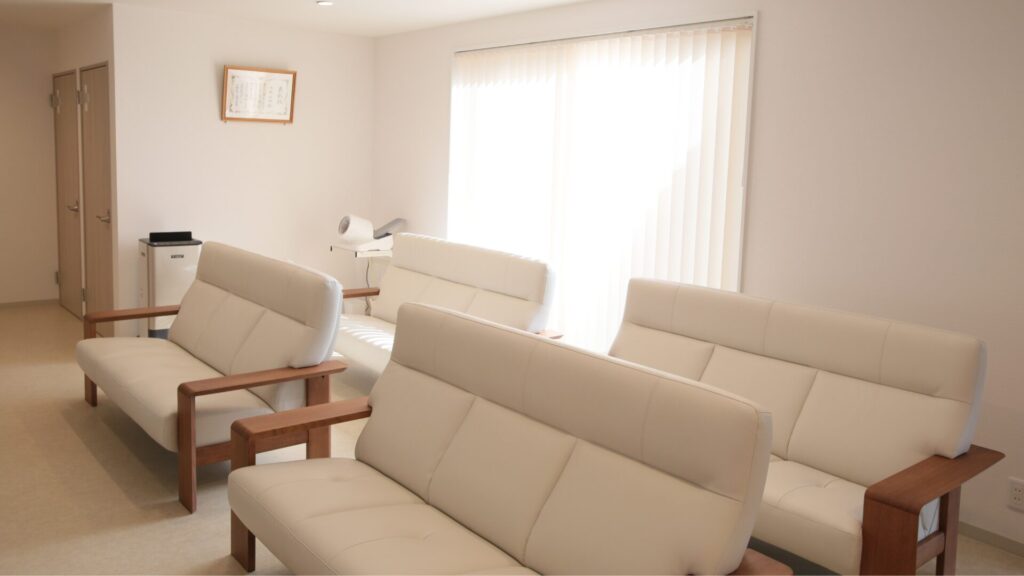 clinic-reception-sofas